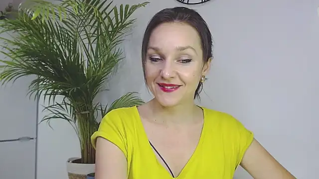 Snapshot of AliciaDesire chatting on 11, 12, 2024 AliciaDesire online show from 11, 12, 2024