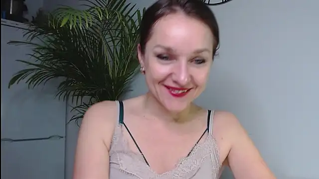 Snapshot of AliciaDesire chatting on 19, 12, 2024 AliciaDesire online show from 19, 12, 2024