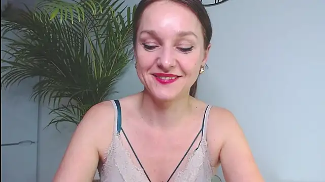 Snapshot of AliciaDesire chatting on 19, 12, 2024 AliciaDesire online show from 19, 12, 2024