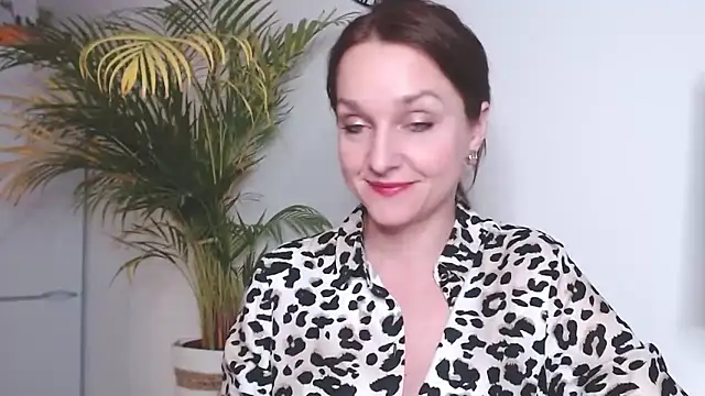 Snapshot of AliciaDesire chatting on 17, 3, 2025 AliciaDesire online show from 17, 3, 2025