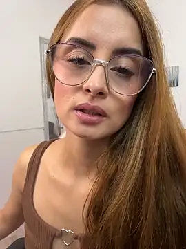 MiaaLoren online show from 18, 1, 2026