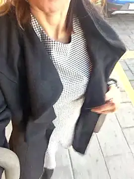 Lunababymylove online show from 31, 1, 2026