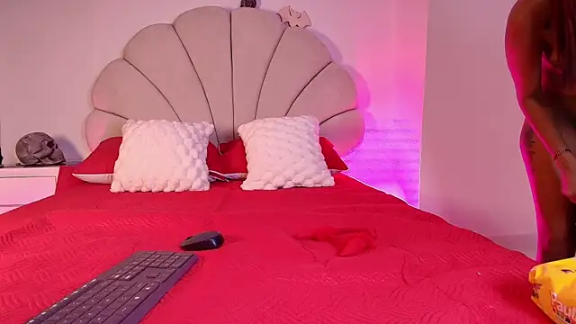 nata luna online show from 28, 10, 2025