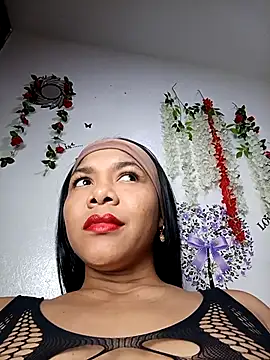 DIORA Latina online show from 25, 10, 2025