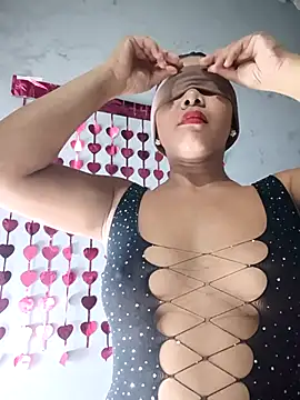 DIORA Latina online show from 24, 3, 2026