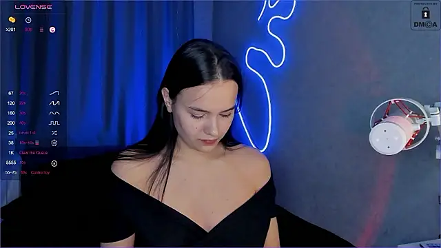 Snapshot of _Sweetie_ chatting on 7, 12, 2024 Sweetie online show from 7, 12, 2024