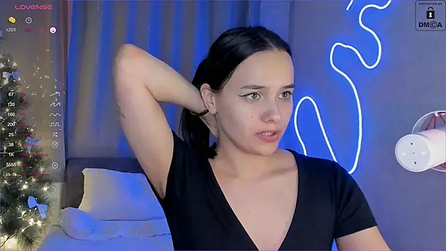 Snapshot of _Sweetie_ chatting on 27, 12, 2024 Sweetie online show from 27, 12, 2024