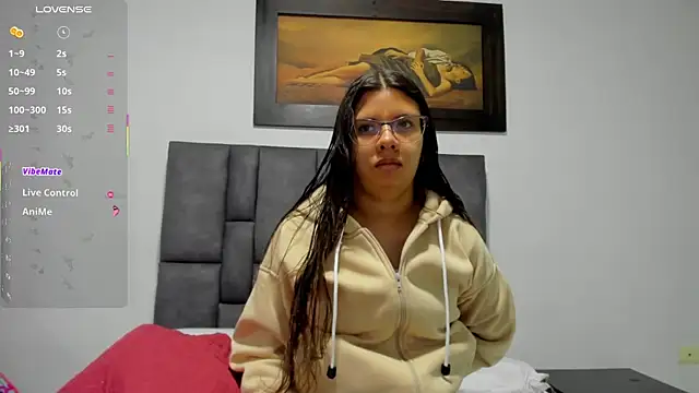 Snapshot of Vahiolet_smith chatting on 16, 7, 2026 Vahiolet smith online show from 16, 7, 2026
