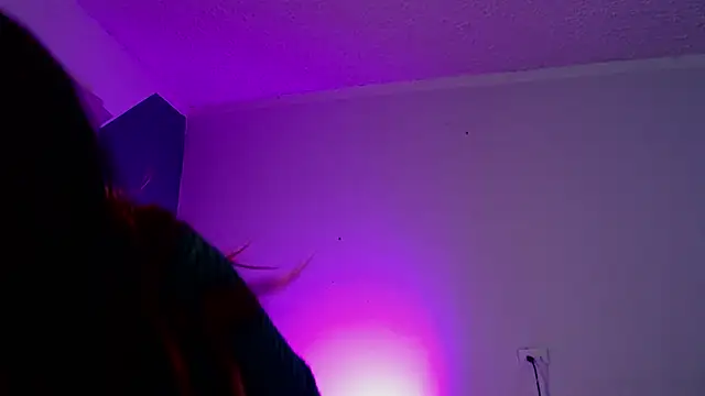 Miiaa wallace online show from 15, 1, 2025