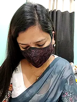 Snapshot of payal_sharma1 chatting on 13, 3, 2025 payal sharma1 online show from 13, 3, 2025