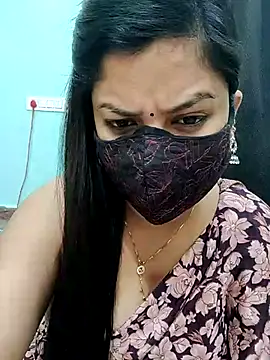 Snapshot of payal_sharma1 chatting on 13, 3, 2025 payal sharma1 online show from 13, 3, 2025