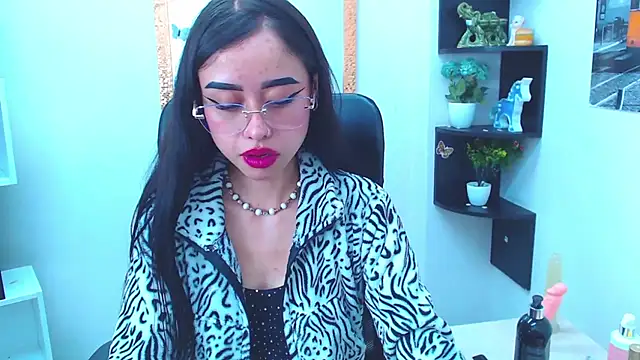 Snapshot of AnnySweett_ chatting on 3, 3, 2025 AnnySweett online show from 3, 3, 2025