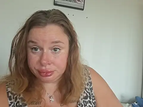 Snapshot of JohannasMishael chatting on 18, 7, 2026 JohannasMishael online show from 18, 7, 2026