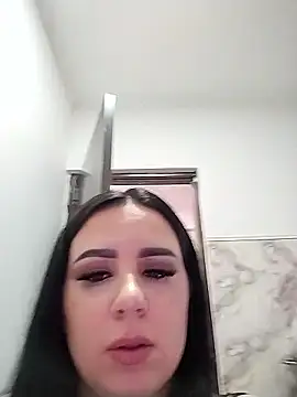 AdelinaJude online show from 3, 4, 2026