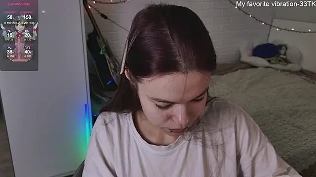 Snapshot of ValBae chatting on 28, 12, 2024 ValBae online show from 28, 12, 2024