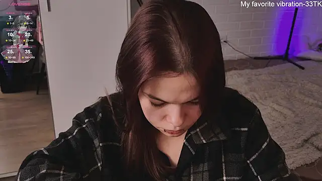 Snapshot of ValBae chatting on 24, 1, 2025 ValBae online show from 24, 1, 2025