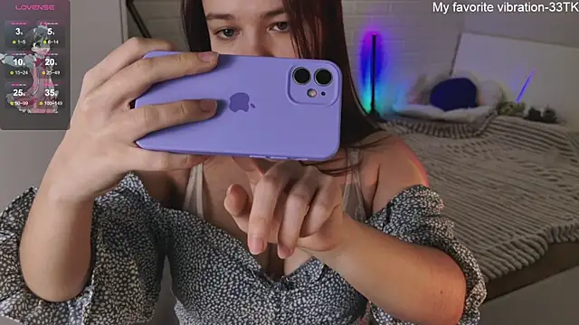 Snapshot of ValBae chatting on 31, 1, 2025 ValBae online show from 31, 1, 2025