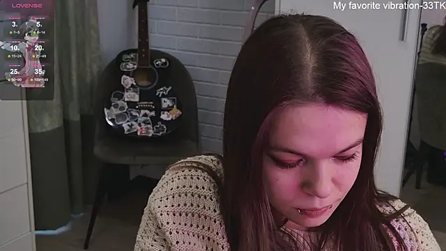 Snapshot of ValBae chatting on 5, 2, 2025 ValBae online show from 5, 2, 2025