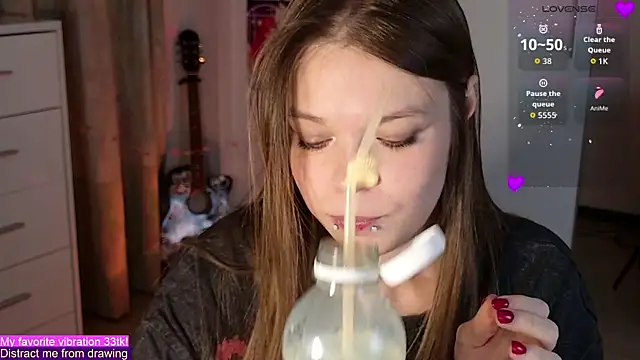 Snapshot of ValBae chatting on 25, 9, 2025 ValBae online show from 25, 9, 2025