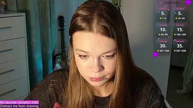 Snapshot of ValBae chatting on 27, 9, 2025 ValBae online show from 27, 9, 2025