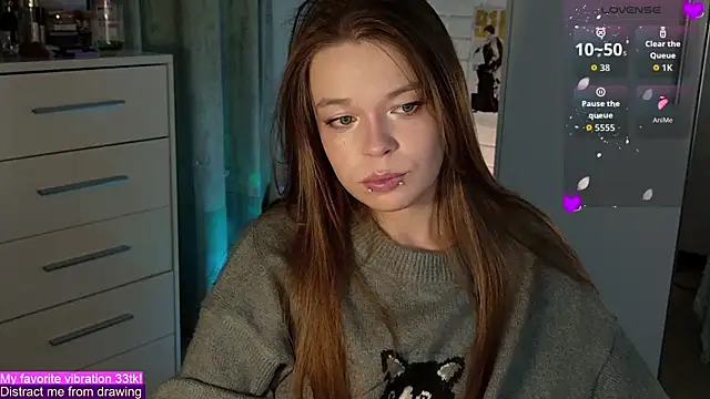 Snapshot of ValBae chatting on 1, 10, 2025 ValBae online show from 1, 10, 2025