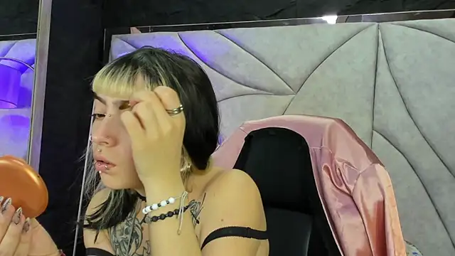 Samantha Smiith online show from 13, 2, 2026