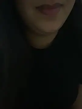 yassminsexy22 online show from 6, 11, 2025