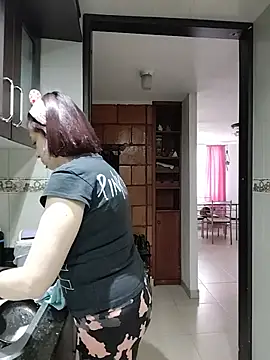catalinamommyx online show from 7, 7, 2026