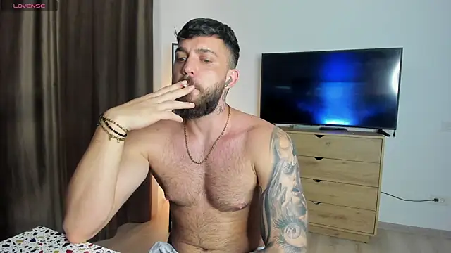LoveIsBlind  online show from 24, 6, 2026