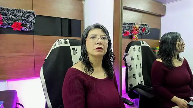 Snapshot of Madame_Jay chatting on 7, 1, 2026 Madame Jay online show from 7, 1, 2026