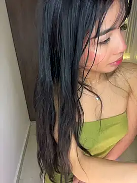 lina pink online show from 7, 2, 2026