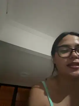 Snapshot of Karla-sexy01 chatting on 4, 1, 2025 Karla-sexy01 online show from 4, 1, 2025