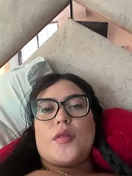 Snapshot of Karla-sexy01 chatting on 4, 1, 2025 Karla-sexy01 online show from 4, 1, 2025