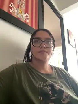 Snapshot of Karla-sexy01 chatting on 8, 1, 2025 Karla-sexy01 online show from 8, 1, 2025