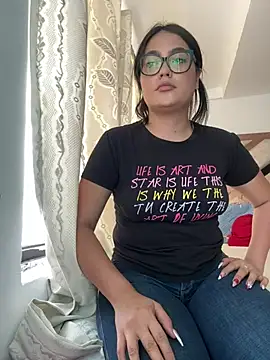 Snapshot of Karla-sexy01 chatting on 20, 1, 2025 Karla-sexy01 online show from 20, 1, 2025