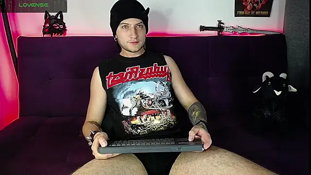 Snapshot of blckwolf_6 chatting on 22, 1, 2025 blckwolf 6 online show from 22, 1, 2025