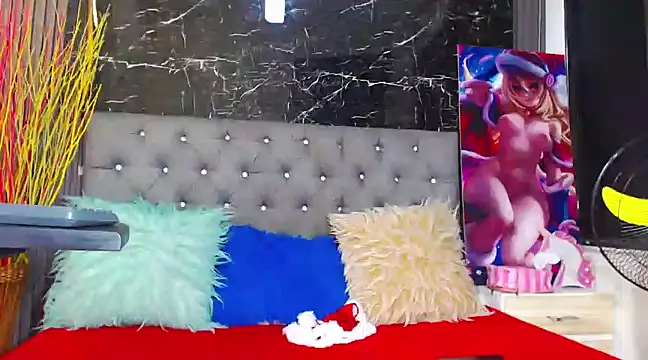 Snapshot of NalaRoy chatting on 14, 12, 2024 NalaRoy online show from 14, 12, 2024