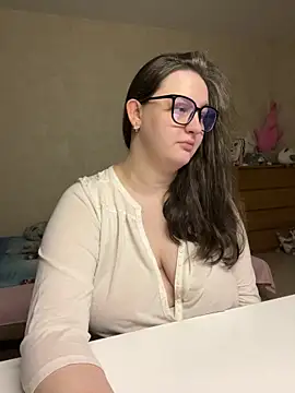 Snapshot of hungry1bunny chatting on 23, 5, 2026 hungry1bunny online show from 23, 5, 2026