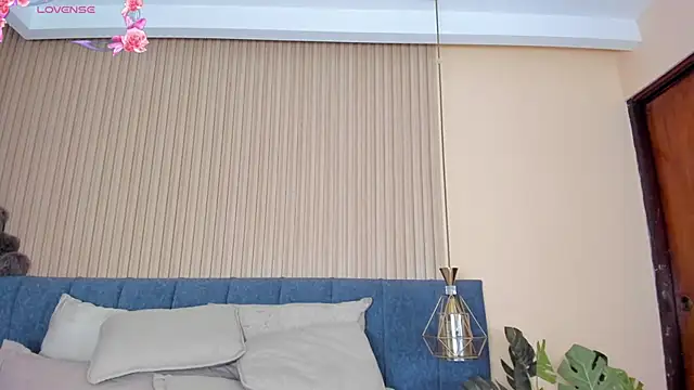 kathecute   online show from 19, 2, 2026