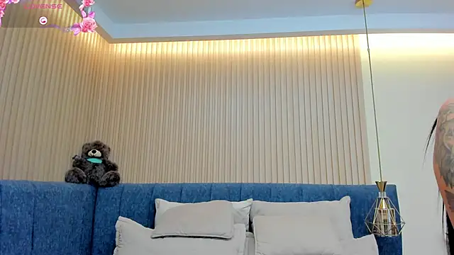 kathecute   online show from 17, 4, 2026