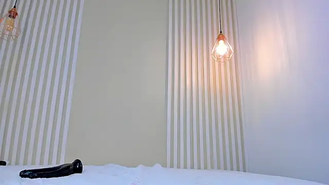 Snapshot of annawelk_ chatting on 1, 2, 2025 annawelk online show from 1, 2, 2025