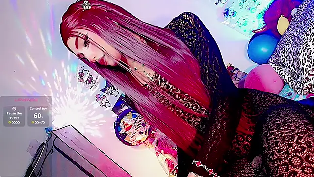 Snapshot of HELEM__S7 chatting on 26, 11, 2025 HELEM S7 online show from 26, 11, 2025