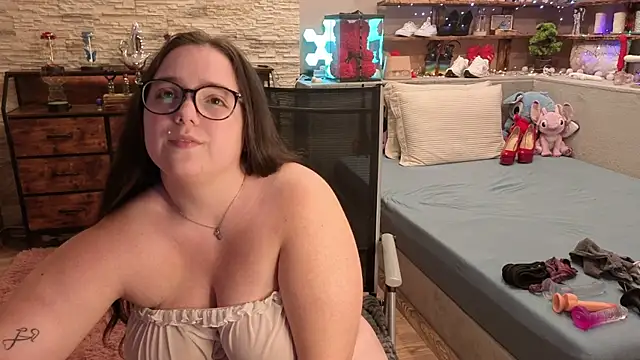 Kimberly-Caprice online show from 9, 4, 2026