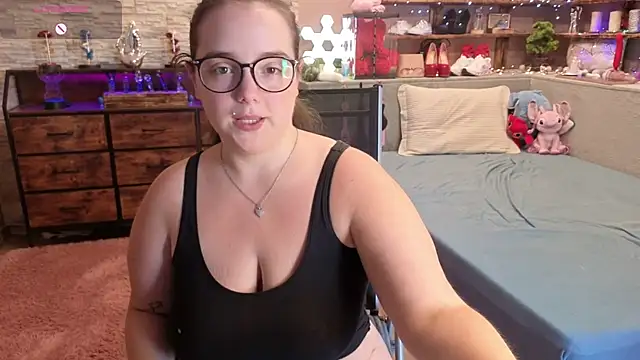 Kimberly-Caprice online show from 2, 6, 2026