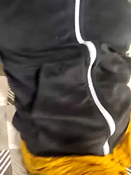 Raat ki rani  online show from 10, 12, 2024