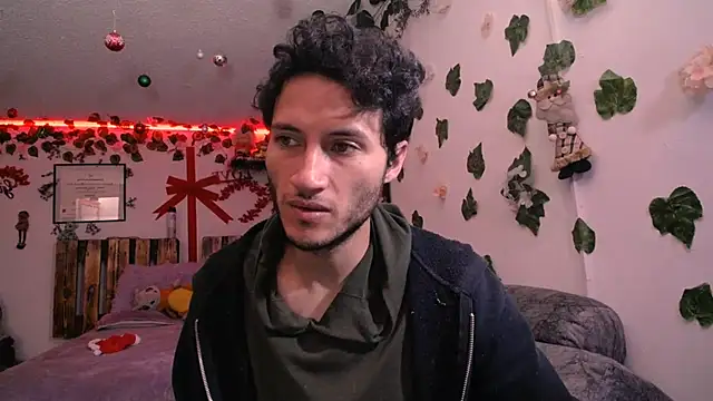 Afroditapoloo online show from 14, 12, 2024