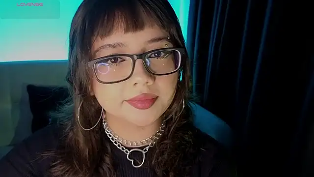 missy taylor  online show from 12, 11, 2025