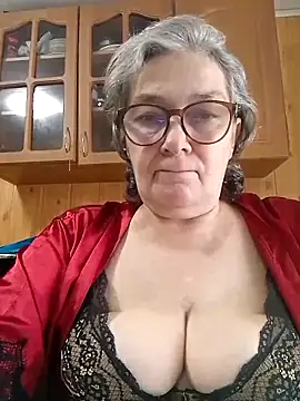 Snapshot of IrinaSweet54 chatting on 28, 6, 2026 IrinaSweet54 online show from 28, 6, 2026