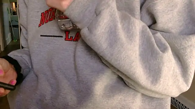 Sexyhottpunani online show from 23, 4, 2026