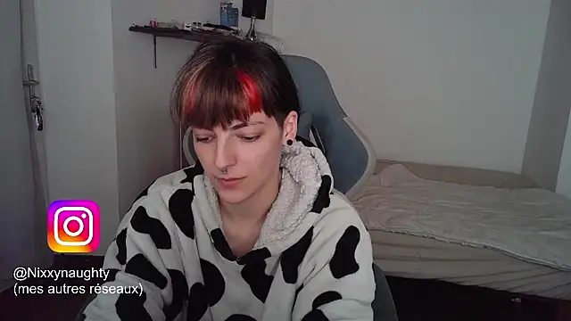 Snapshot of Nixxy_naughty chatting on 19, 2, 2025 Nixxy naughty online show from 19, 2, 2025